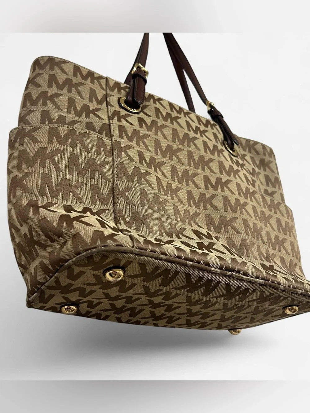 Michael Kors Jet Set signature canvas tote bag